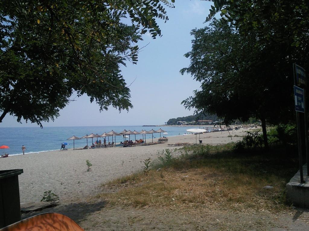 Katerina Hotel Chorefton Bagian luar foto